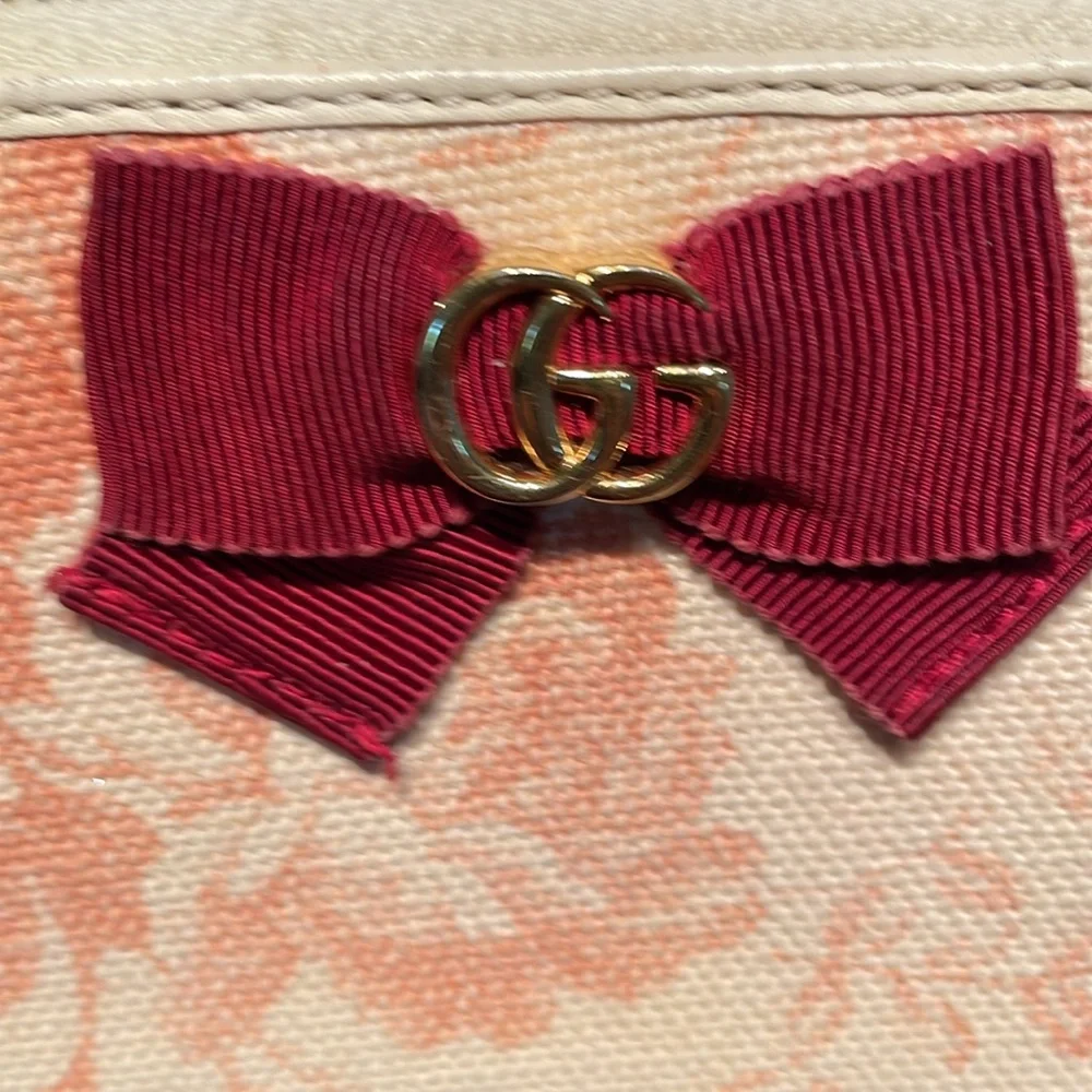Gucci Guccissima Pink and Cream Floral Wallet with box - Picture 2 of 16